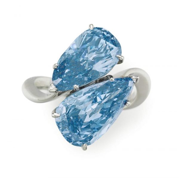 Fancy-Vivid-Blue-Diamond-Ring_By _Graff_Jewellers