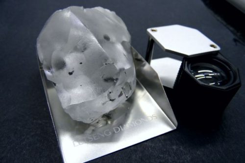 910 Carat Rough Diamond