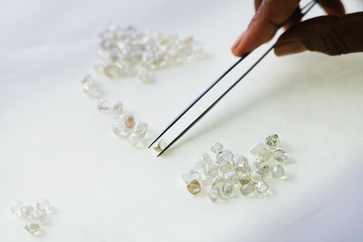 Anglo announces latest De Beers’ rough diamond sales value