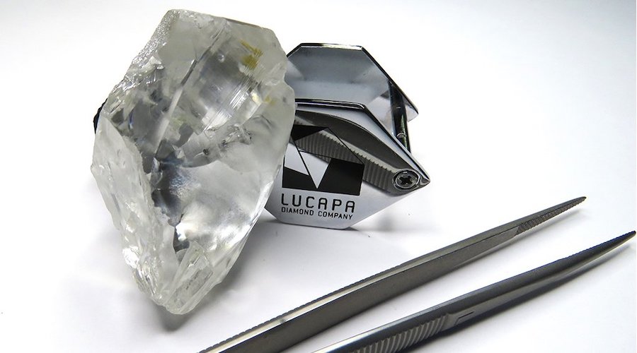 The 235 carats Type IIa diamond recovered from Lulo mine. 