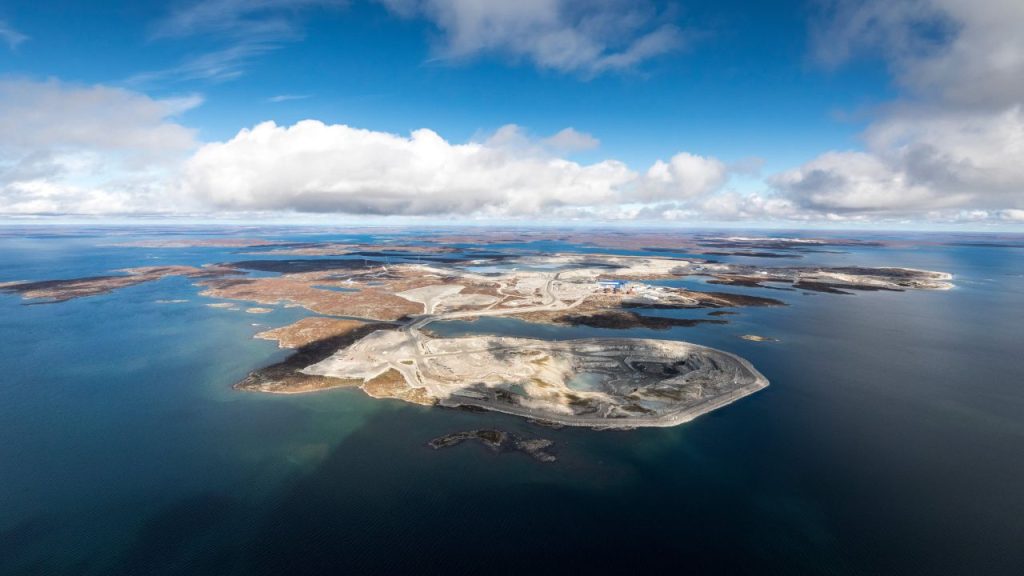 Rio Tinto Workers Killed en Route to Diavik Diamond Mine