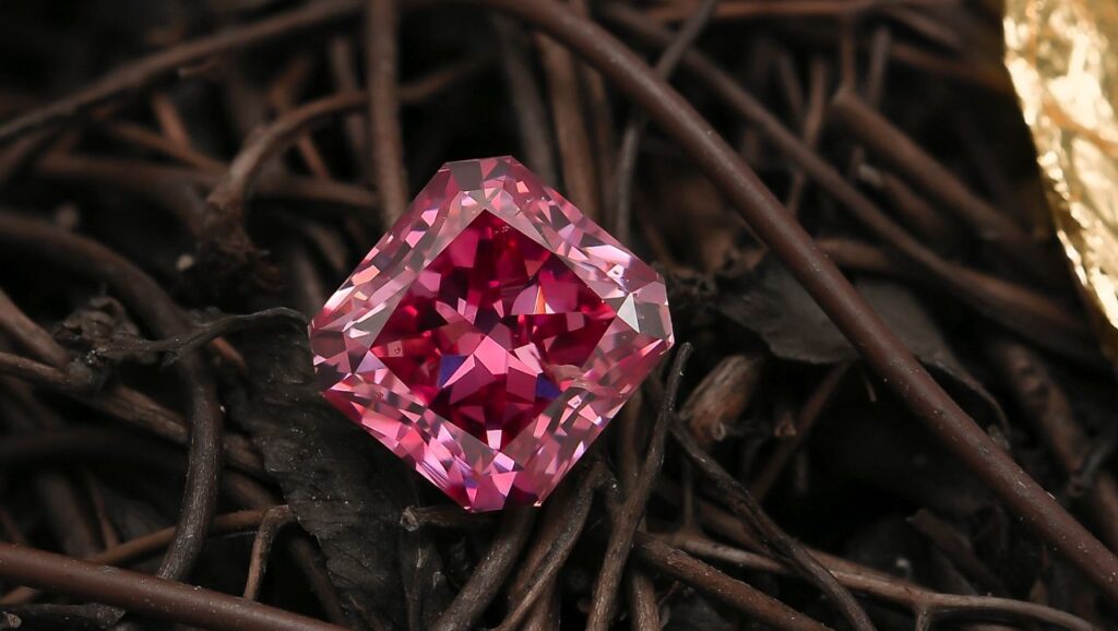 A radiant-cut, 1.03-carat, fancy-vivid-purplish-pink Argyle diamond.