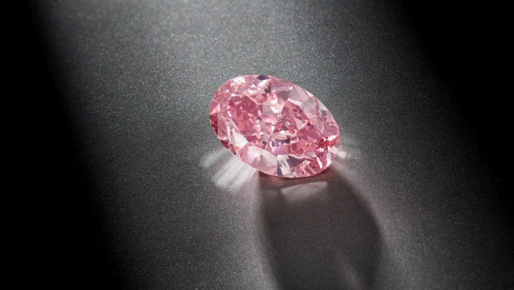 Phillips Showcases $15M Pink Diamond at Second Geneva Auction