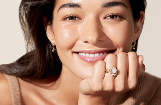 Brilliant Earth, which sells both natural and lab grown diamonds
