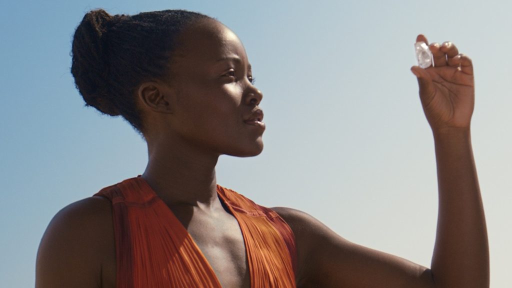 De Beers Launches “Desert Diamonds”