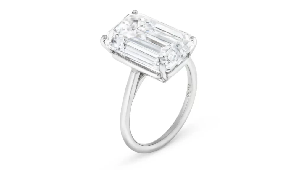 D colour, internally flawless, and belongs to the rare Type IIa category