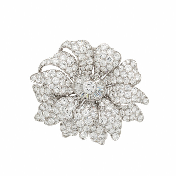 Rare French Gold and Exceptional Diamonds Headline Major Auction Sales