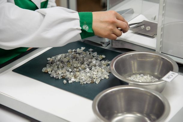 The surge in profits came as Alrosa shuttered unprofitable diamond mines and diversified into gold as a strategic buffer against diamond market volatility and sanctions.