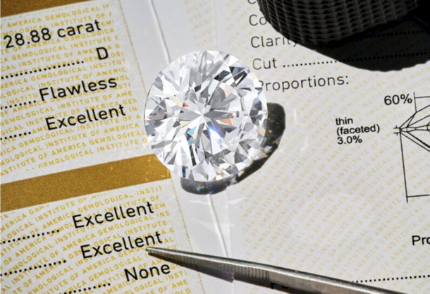 The flawless D-color unmounted Jwaneng 28.88 - cut from a 114.83-carat rough recovered at Botswana's Jwaneng mine