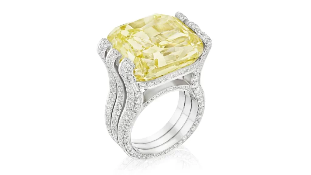 A remarkable 30.20 carat fancy intense yellow diamond is set to lead the upcoming June 8 Exceptional Jewels auction at Bonhams in New York, carrying an estimated value of up to US$550,000.