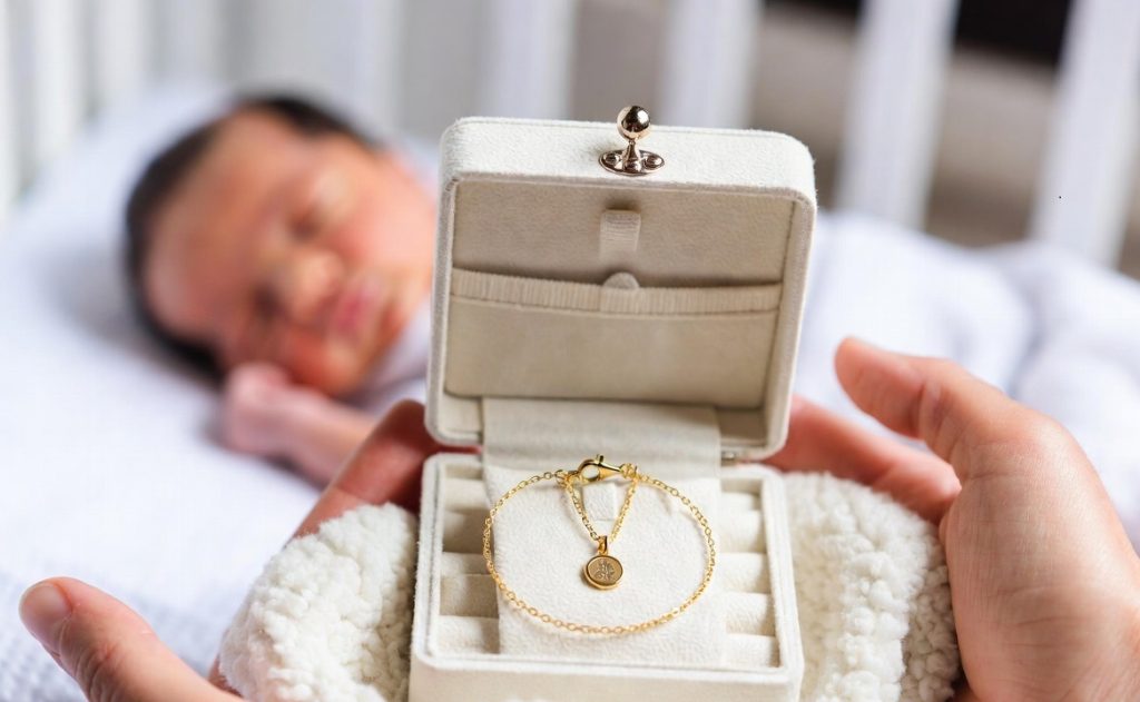 Buying Jewellery for Babies and Young Children