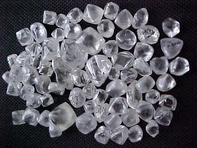 From the mine to the polished diamond